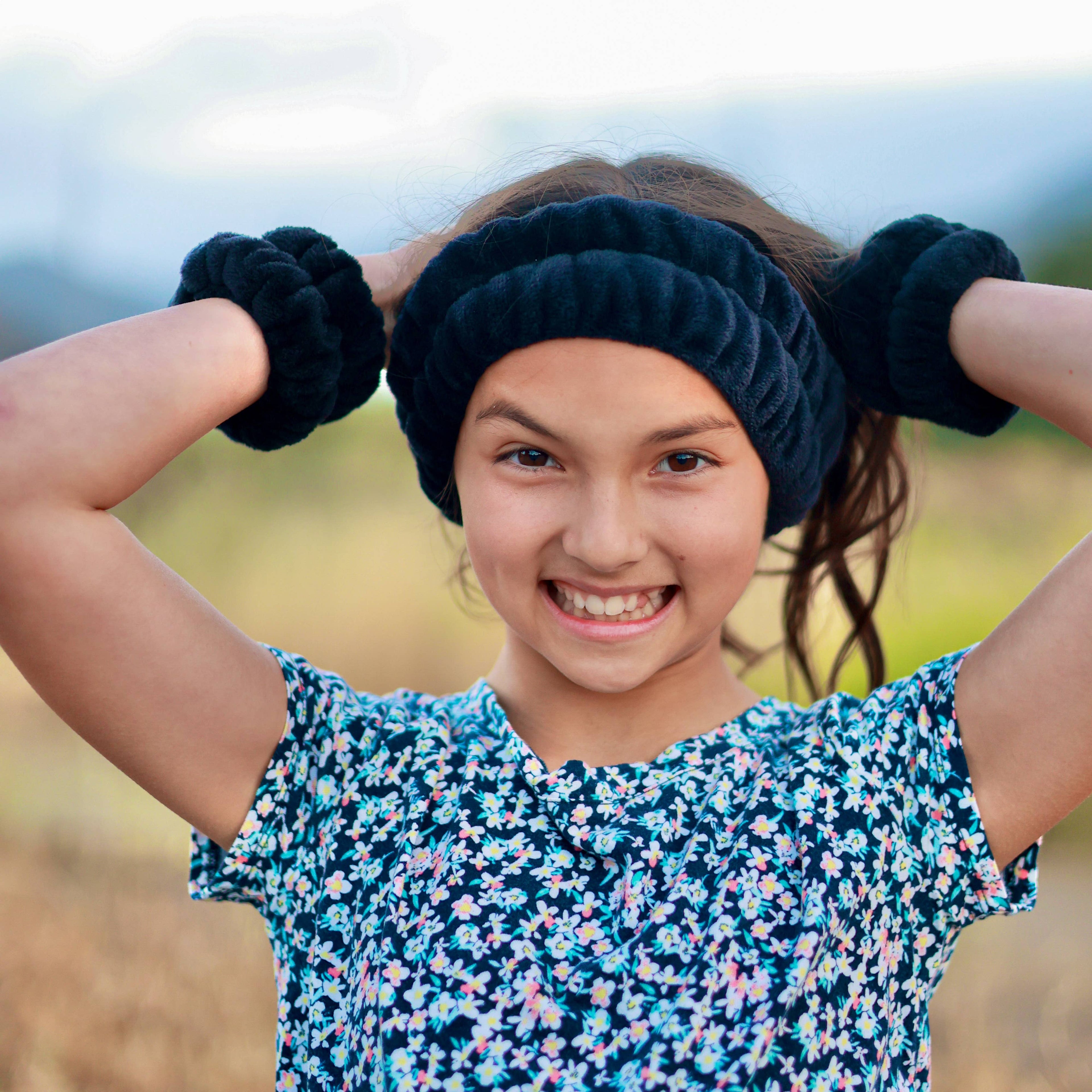 Spa Headband - Skincare Headband & Wristband Set: Black